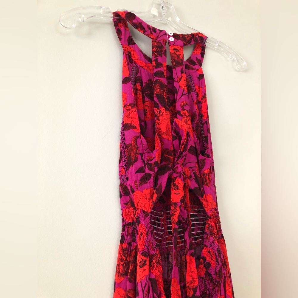 Vacation Dress - Picture 7 of 9